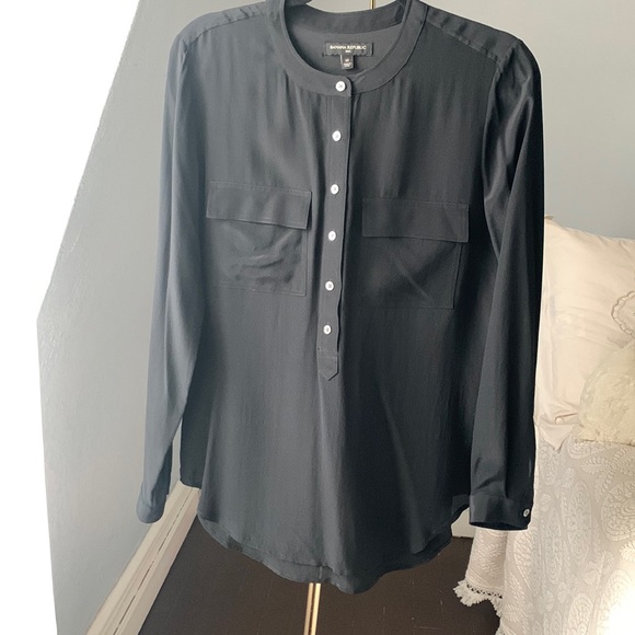 Banana Republic Tops - Banana Republic Silk Blouse/Tunic